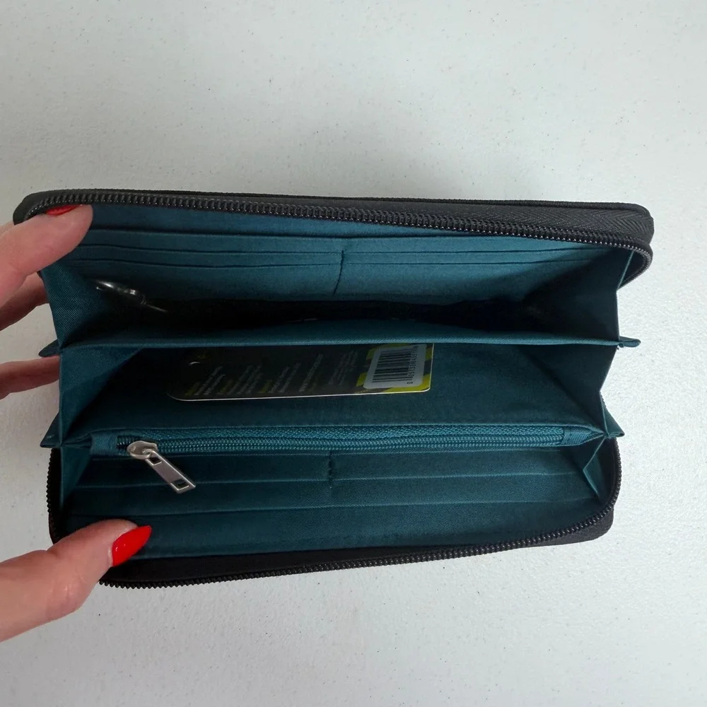 Travelon OS Wallet Safe ID RFID Blocking Black Zip Around Nylon Travel Clutch